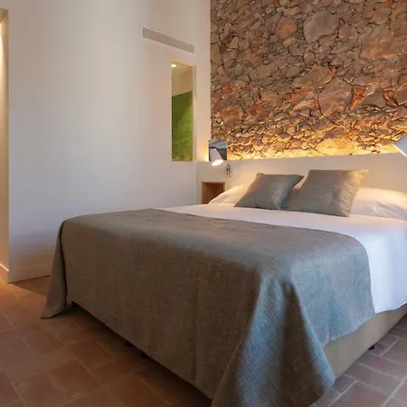 Liret 4* 팔라프루헬